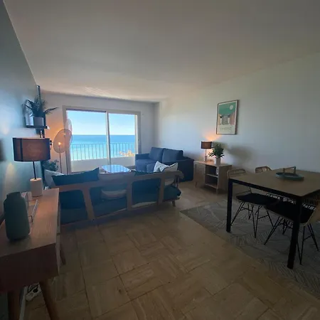 Moderne A Avec Parking Et Vue Ocean - Fr-1-239-1040 아파트